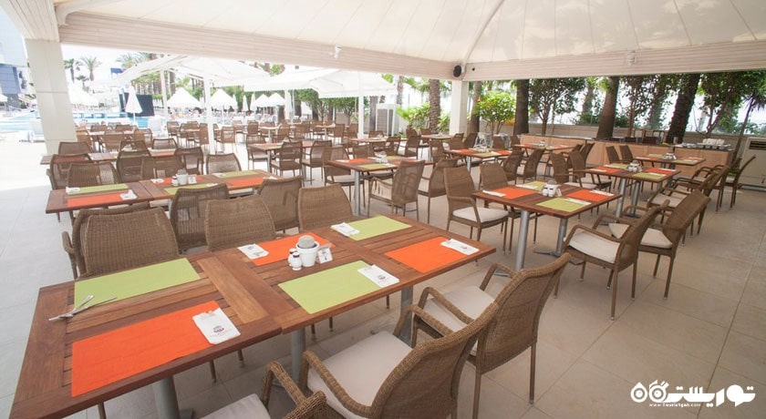 رستوران مانگال هتل پورتوبلو ریزورت اند اسپا